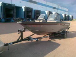Tracker. 2005 ���, ��������� ���������, ������ ����