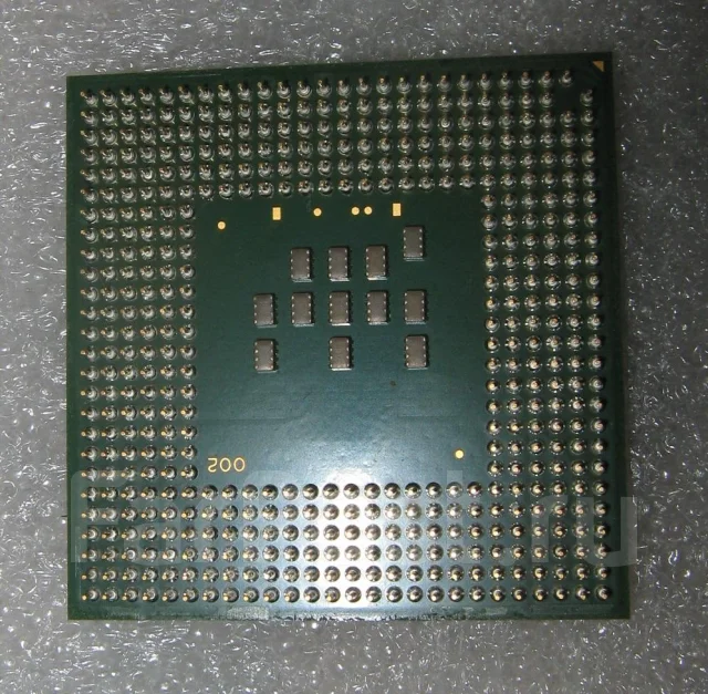 Intel Pentium M 725 ����
