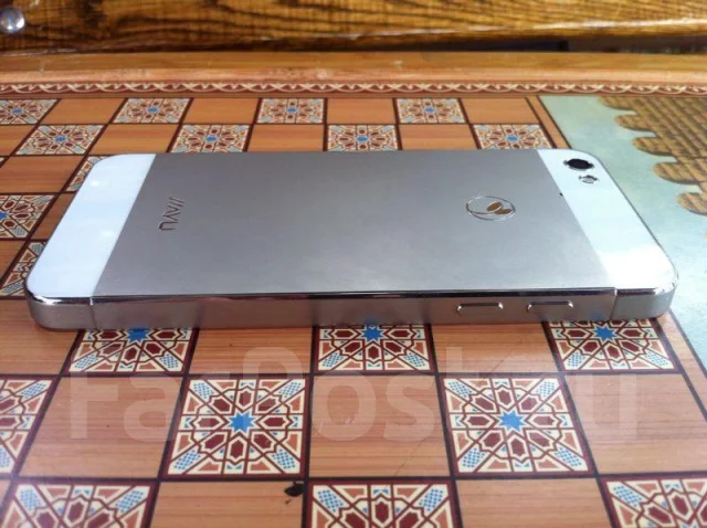 Jiayu. ����� ����