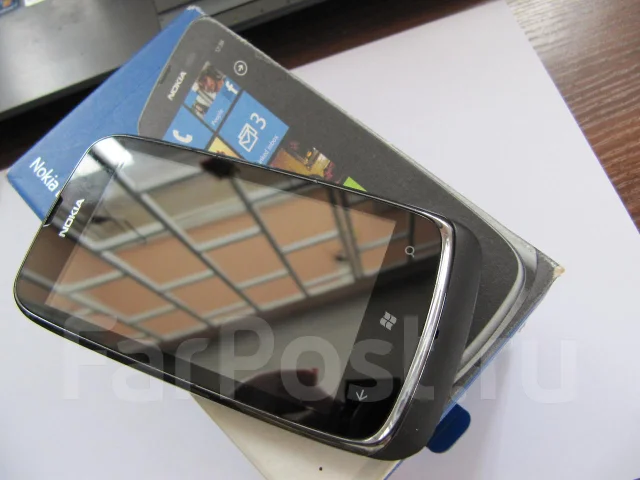 Nokia Lumia 610. �/� ����