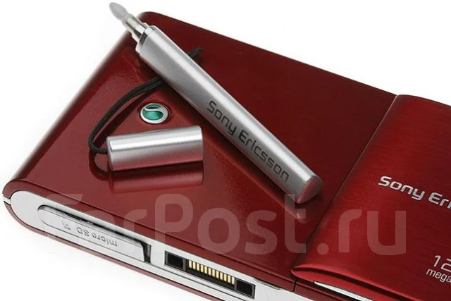 Sony Ericsson Aino ����