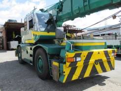 Komatsu LW250. Кран Komatsu 26 TONN 2010 LW250-5, 11 200 куб. см., 26 000 кг.