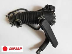 Патрубок воздухозаборника. Toyota Camry, ACV40 Двигатель 2AZFE
