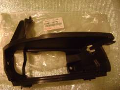 Ободок противотуманной фары. Toyota Ipsum, ACM21, ACM26, ACM21W Toyota Picnic Verso, CLM20, ACM21, ACM20 Toyota Avensis Verso, ACM21, ACM20, CLM20 Дви...