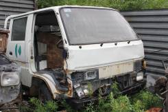 Toyota Hiace. 2L