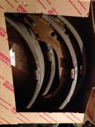 Колодка тормозная. Toyota Toyoace, LY161, LY162 Toyota Dyna, LY161, LY162 Toyota Land Cruiser Prado, PZJ77, PZJ70, HZJ79, FJ75, HZJ75, HZJ74, HZJ77, H...