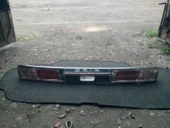 Обшивка двери. Toyota Gaia