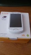 Sony Ericsson Live with walkman. �/� ����