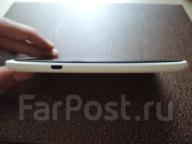 HTC One X. �/� ����
