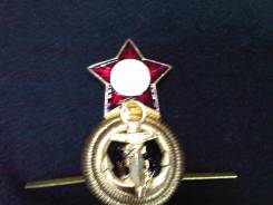 Кокарды.