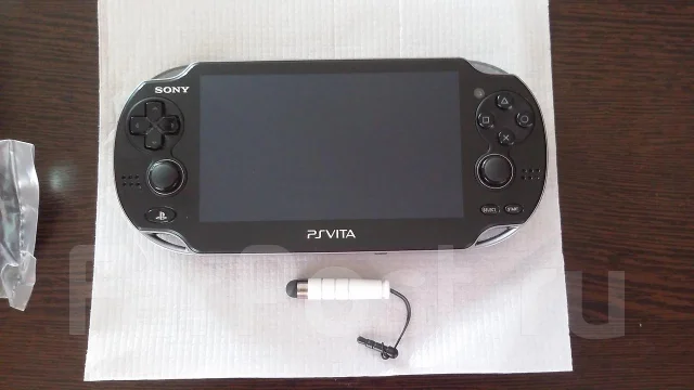 Sony PlayStation Vita ����