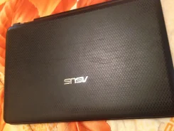 ASUS K50C. 1,5����, ��� 3072 ��, ���� 500���, Bluetooth, ����������� �� 1��.