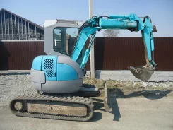 Kobelco SK30UR ����