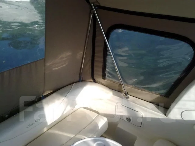 Searay. 2004 ���, ����� 8,73��., ��������� ������������, 320��.�., ������ ����