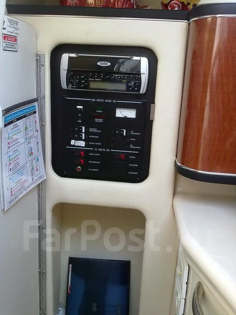 Searay. 2004 ���, ����� 8,73��., ��������� ������������, 320��.�., ������ ����