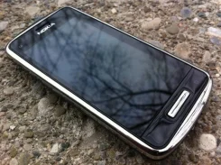 Nokia C6-01. �/� ����