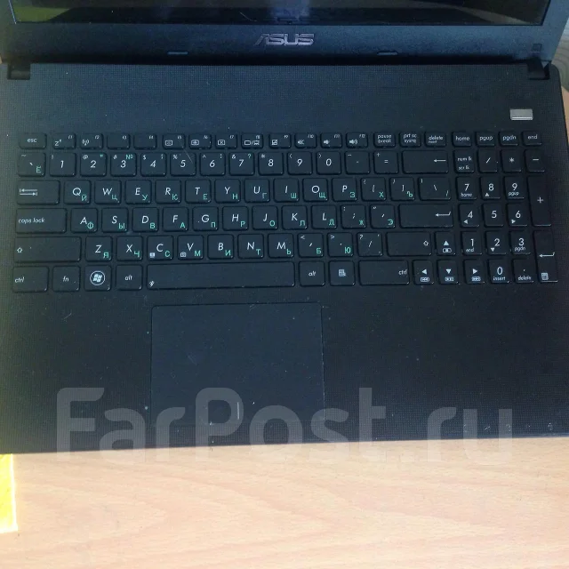 ASUS X501U. WiFi: 1 ����