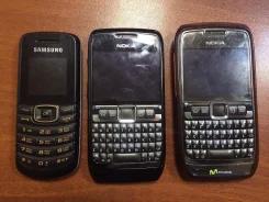 Nokia E71. �/�