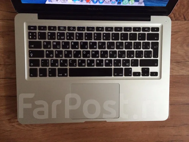 Apple MacBook Pro 13 2009 Mid MB990. 2,6����, ��� 4 ��, ���� 512���, WiFi: 1, Bluetooth: 1, ����������� �� 7��. ����
