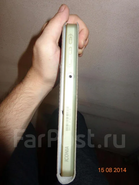 Acer Iconia. 1,5����, ��� 4 ��, ���� 64���, WiFi: 1, Bluetooth: 1, ����������� �� 8��. ����