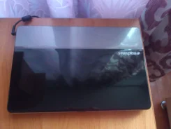 eMachines E730G-332G32Miks. 2,1����, ��� 2048 ��, ���� 320���, WiFi ����