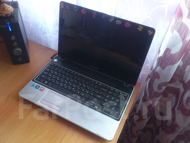 eMachines E730G-332G32Miks. 2,1����, ��� 2048 ��, ���� 320���, WiFi: 1 ����