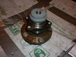 Ступица. Mitsubishi Diamante, F36A, F31AK, F31A, EA3A, EA7A Mitsubishi Galant, EA7A, EA3A Двигатели: 6G73, 6G72, GDI