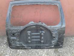 Дверь багажника. Mitsubishi Pajero