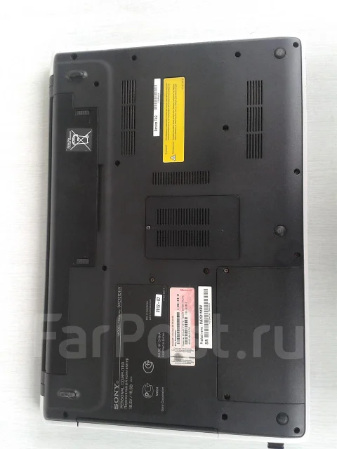 Sony VAIO SVE1511N1R. 2,4����, ��� 512 ��, ���� 4���, WiFi: 1, Bluetooth: 1 ����