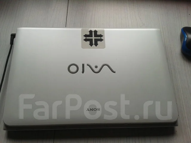 Sony VAIO SVE1511N1R. 2,4����, ��� 512 ��, ���� 4���, WiFi: 1, Bluetooth: 1 ����