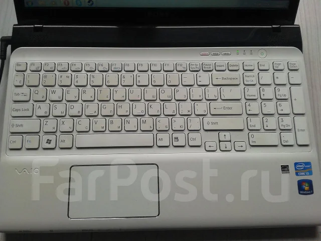 Sony VAIO SVE1511N1R. 2,4����, ��� 512 ��, ���� 4���, WiFi: 1, Bluetooth: 1 ����