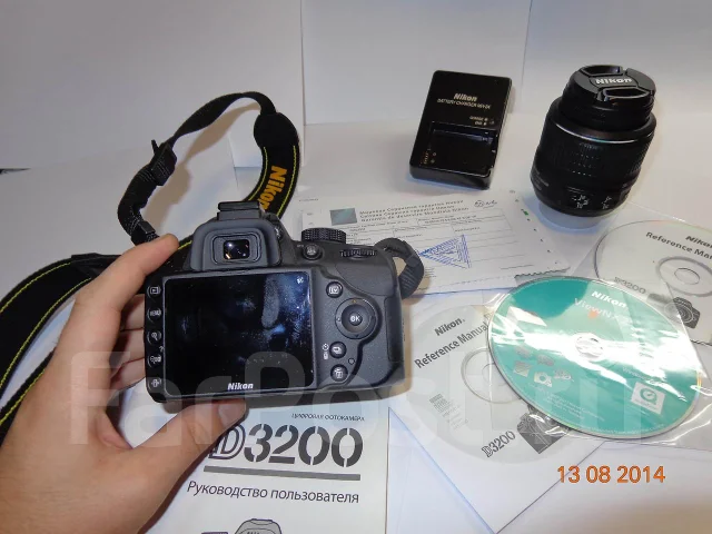 Nikon D3200 Kit. 20 � ����� �� ����