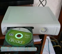 Microsoft Xbox 360 Elite ����
