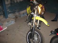 Suzuki DR-Z 400SM. 400 куб. см., исправен, птс, без пробега
