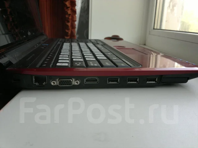 Fujitsu. 213����, ��� 4 ��, ���� 500���, ����������� �� 5��. ����