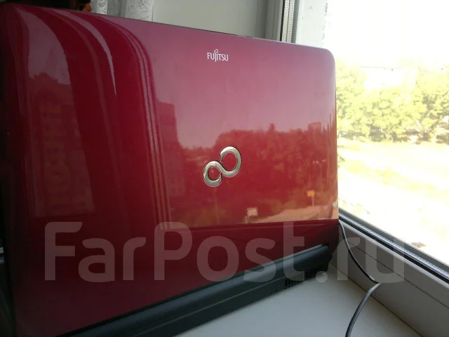 Fujitsu. 213����, ��� 4 ��, ���� 500���, ����������� �� 5��. ����