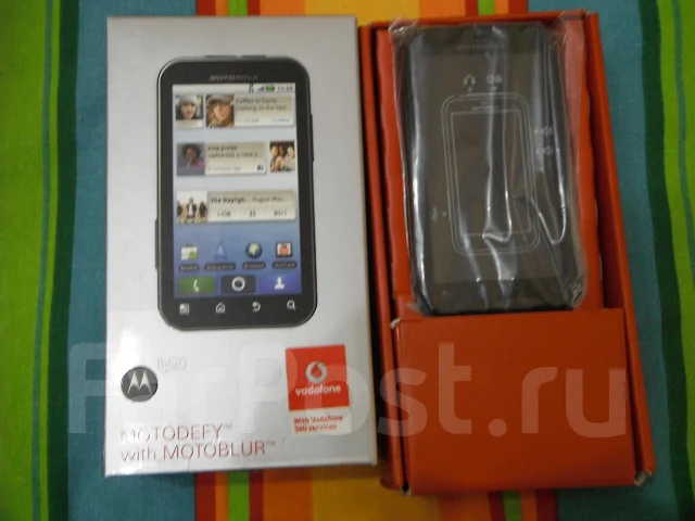 Motorola Defy. ����� ����