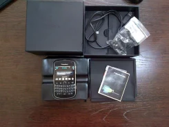 BlackBerry Bold 9900. �/� ����