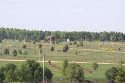 Большой участок под усадьбу. Земля в деревне с коммуникациями. 20 100 кв. м., собственность, электричество, вода, от частного лица (собственник)