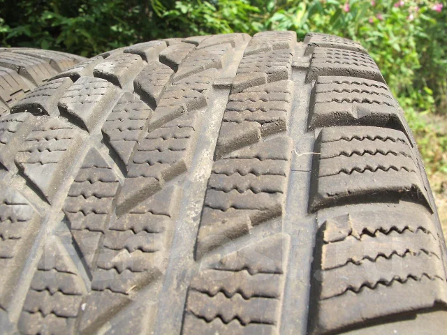 Hankook Winter Radial W400. �����������, 2009 ���, �/�, ����� 30 % ����