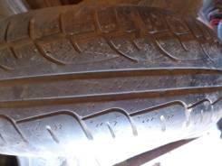 Kumho I'Zen XW KW17. Зимние, без шипов, износ: 30%, 1 шт
