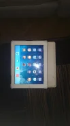 Apple iPad 2 ����