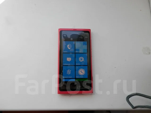 Nokia Lumia 800 ����