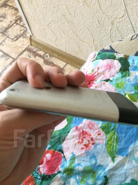 Apple iPhone 2G. �/� ����