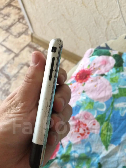 Apple iPhone 2G. �/� ����