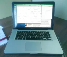 Apple MacBook Pro 15 2011 Late MD318. 2,2����, ��� 8 ��, ���� 500���, WiFi, Bluetooth, ����������� �� 8��. ����
