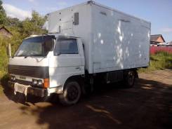 Mazda Titan. 1990г., 3 500 куб. см., 3 000 кг.