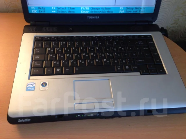 Toshiba Satellite L300. 2����, ��� 3072 ��, ���� 160���, WiFi: 1 ����