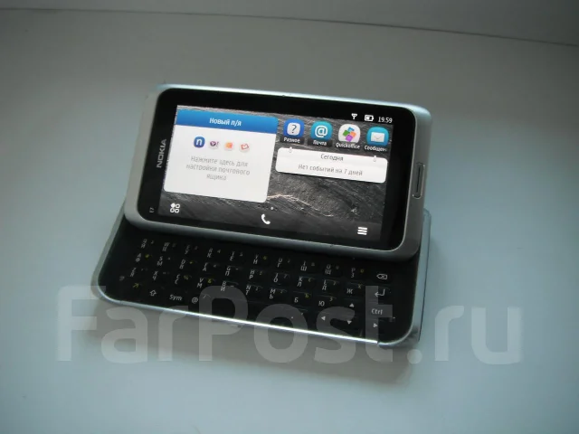 Nokia E7. �/� ����