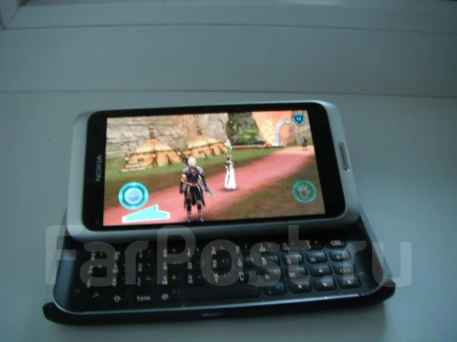 Nokia E7. �/� ����